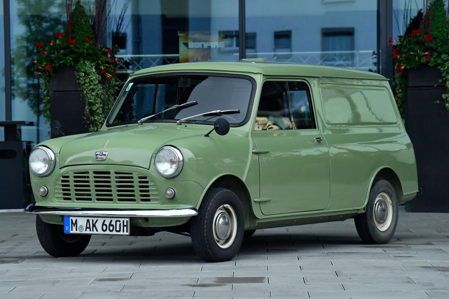  Austin Mini Van (ADO15) 1960 года  (фото 1 из 30)
